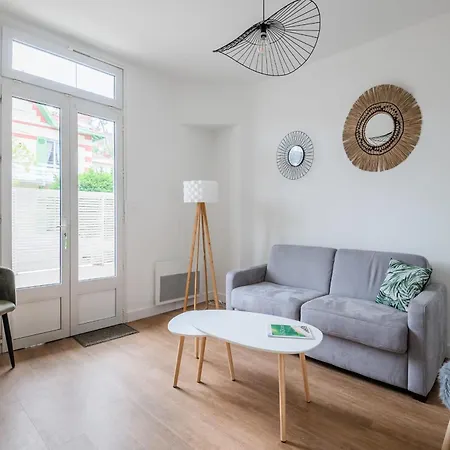 A Bright Cocoon For A Pleasant In Apartmán Arcachon