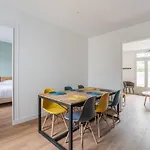 A Bright Cocoon For A Pleasant In Apartman